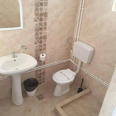 Hotel Vila Tineret Dvg 3*