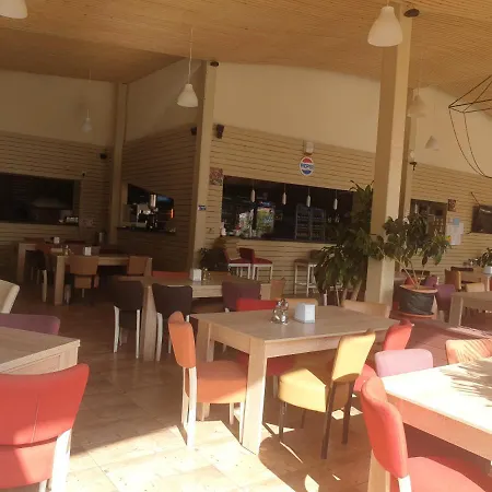 Vila Tineret Dvg