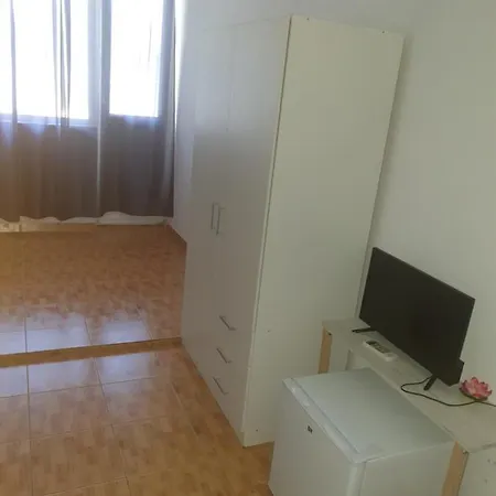 Vila Tineret Dvg